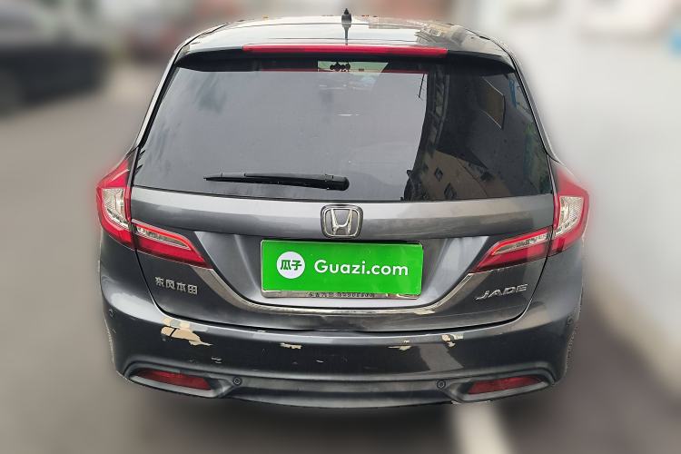 Used Honda Jade 2013 1.8L automatic Comfort version 5 seats Exterior 4