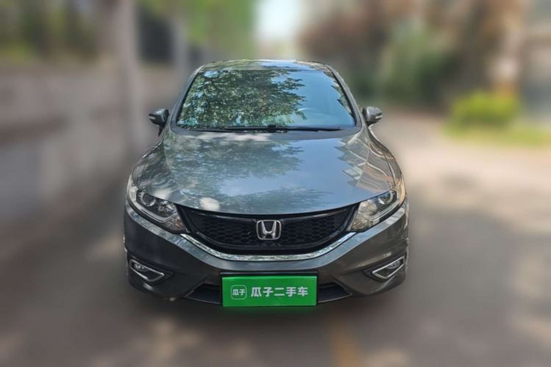 Used Honda Jade 2013 1.8L automatic Comfort version 6 seats Front