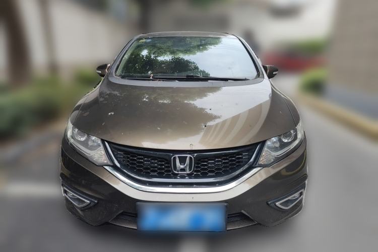 Used Honda Jade 2013 1.8L automatic Comfort version 5 seats Front