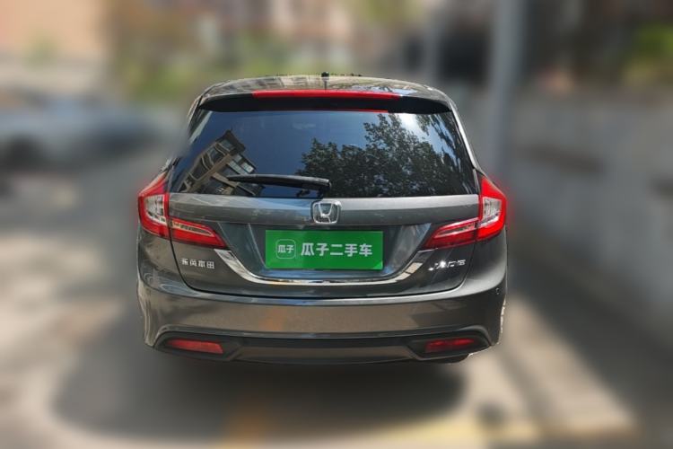 Used Honda Jade 2013 1.8L automatic Comfort version 6 seats Rear