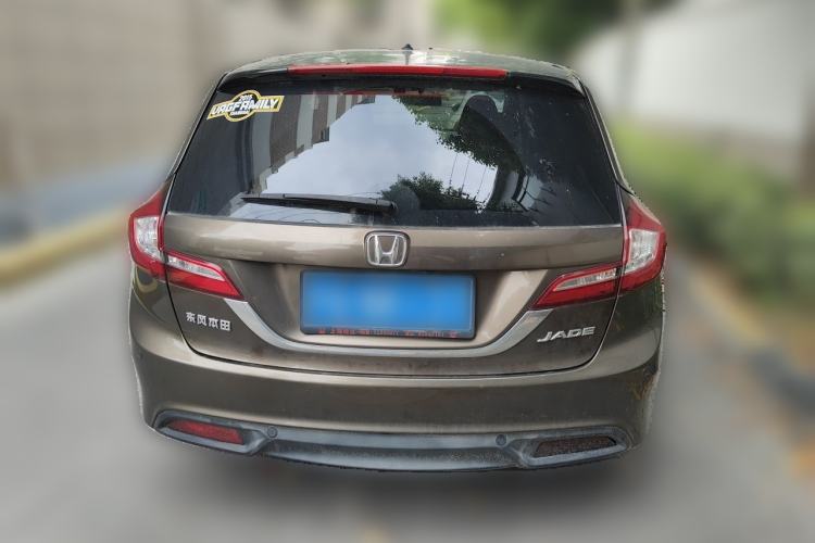 Used Honda Jade 2013 1.8L automatic Comfort version 5 seats Rear