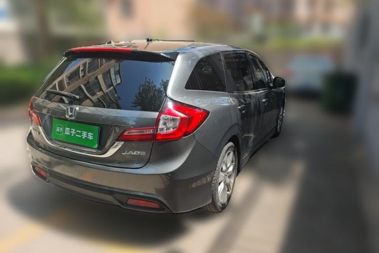 Used Honda Jade 2013 1.8L automatic Comfort version 6 seats Rear Right 45 Deg