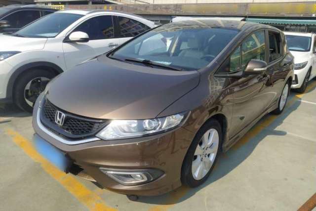 Used Honda Jade 2013 1.8L automatic Comfort version 5 seats