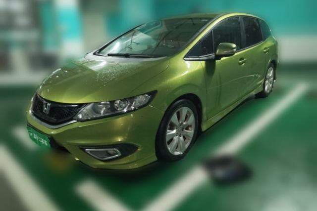Used Honda Jade 2013 1.8L automatic Comfort version 5 seats