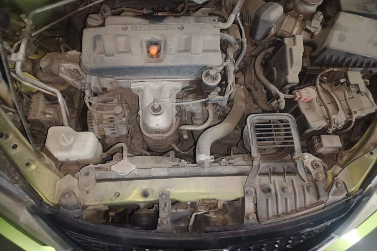 Used Honda Jade 2013 1.8L CVT Luxury Edition 5 seats Engine Bay
