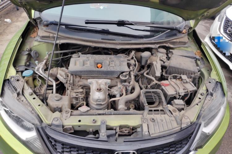 Used Honda Jade 2013 1.8L CVT Luxury Edition 5 seats Engine Bay