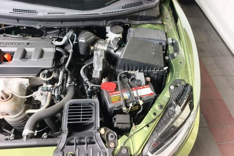 Used Honda Jade 2013 1.8L CVT Luxury Edition 5 seats Engine Bay Left