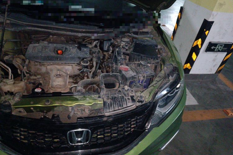 Used Honda Jade 2013 1.8L CVT Luxury Edition 5 seats Engine Bay Left