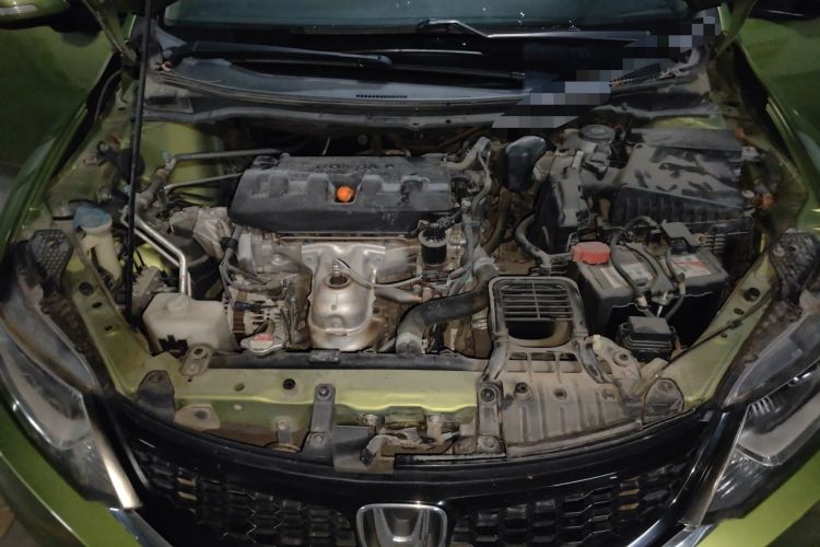 Used Honda Jade 2013 1.8L automatic Comfort version 5 seats Engine Bay