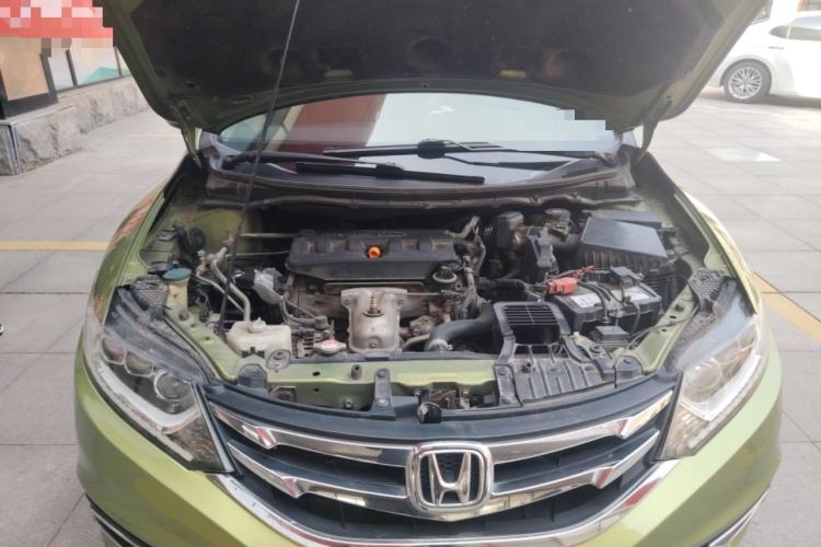 Used Honda Jade 2013 1.8L CVT Luxury Edition 5 seats Engine Bay