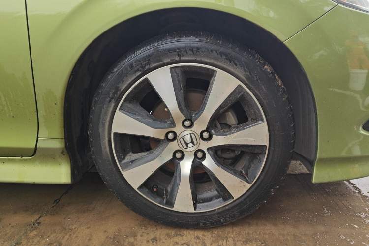 Used Honda Jade 2013 1.8L CVT Luxury Edition 5 seats Exterior 1
