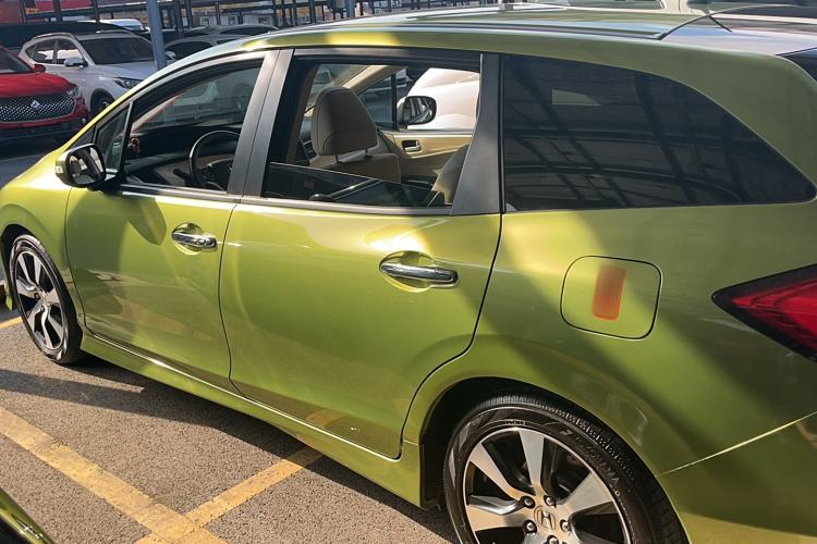 Used Honda Jade 2013 1.8L CVT Luxury Edition 5 seats Exterior 5