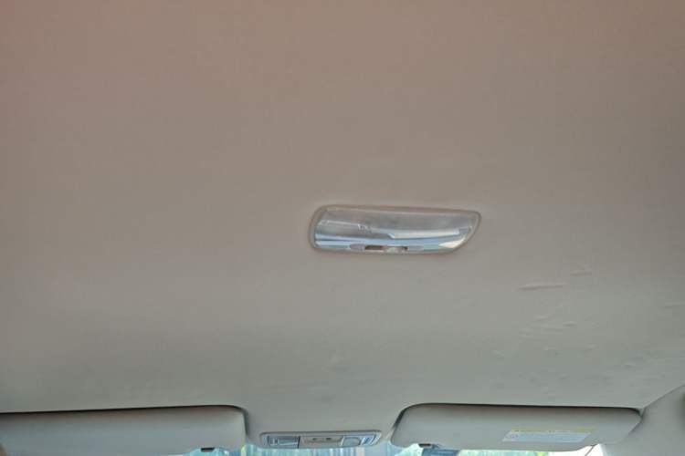 Used Honda Jade 2013 1.8L automatic Comfort version 5 seats Headliner