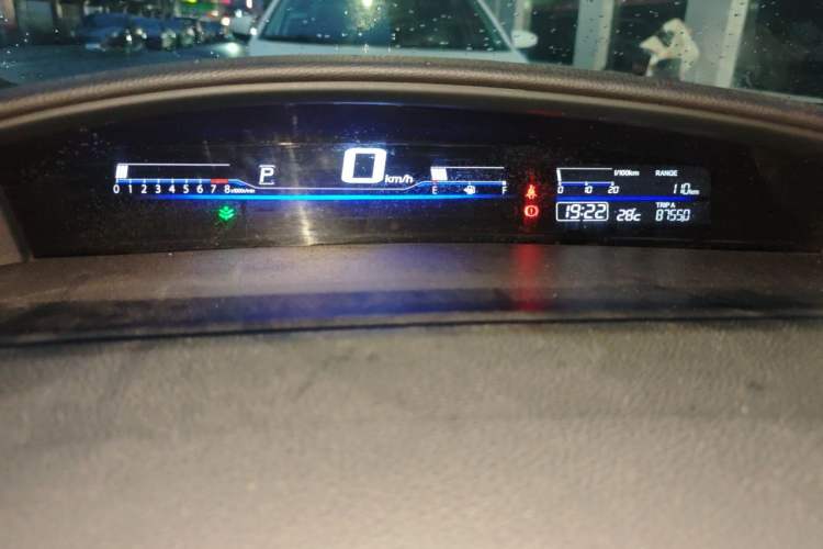 Used Honda Jade 2013 1.8L automatic Comfort version 5 seats Instrument Cluster