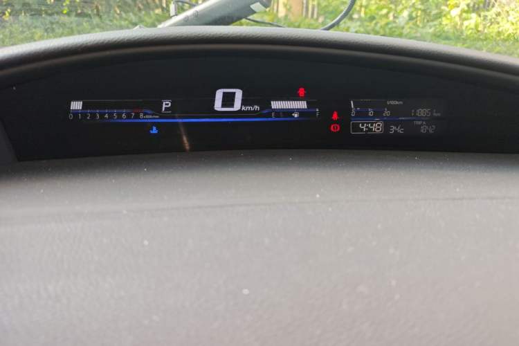 Used Honda Jade 2013 1.8L automatic Comfort version 5 seats Instrument Cluster