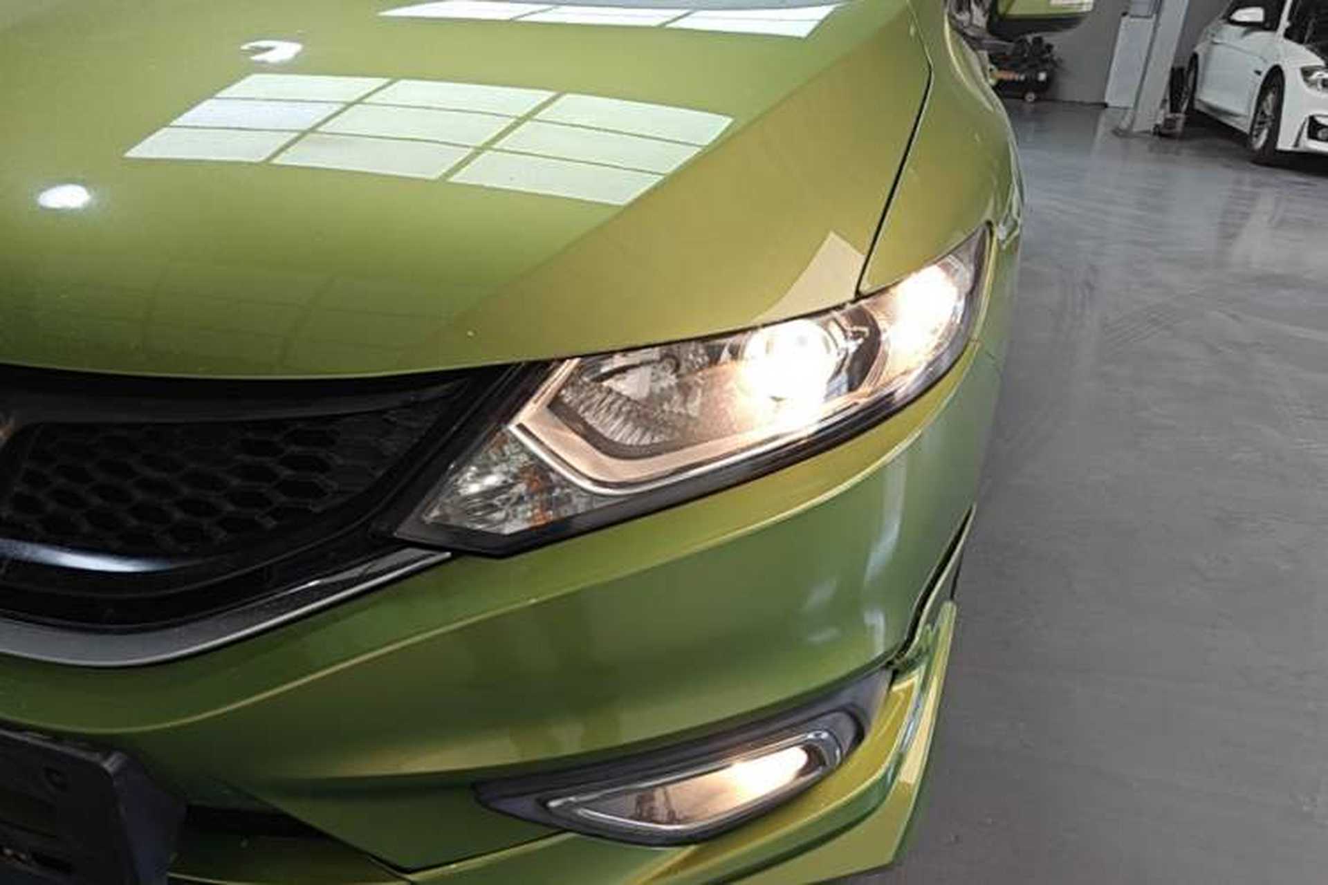 Used Honda Jade 2013 1.8L automatic Comfort version 5 seats Left Front Headlight