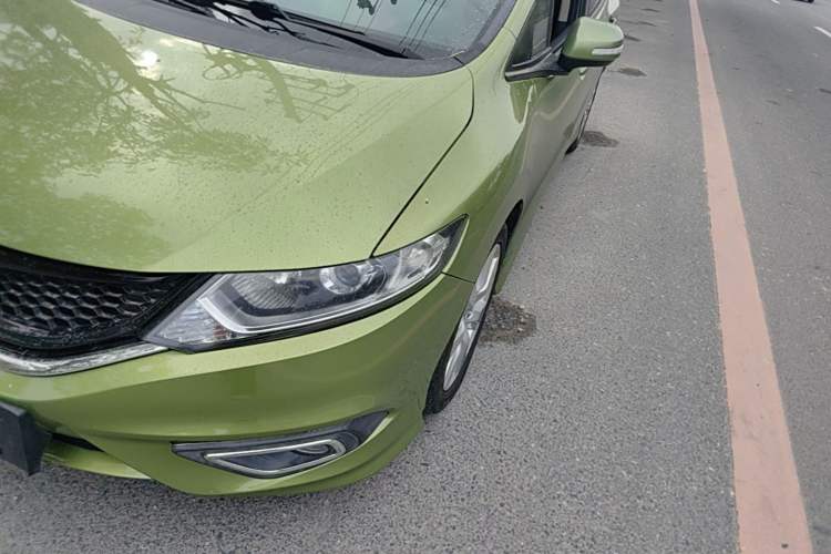 Used Honda Jade 2013 1.8L automatic Comfort version 5 seats Left Front Headlight