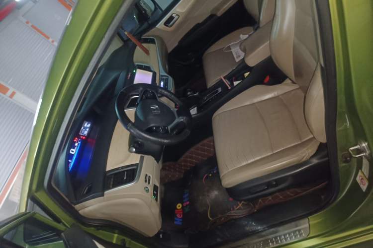 Used Honda Jade 2013 1.8L CVT Luxury Edition 5 seats Left Front Seat
