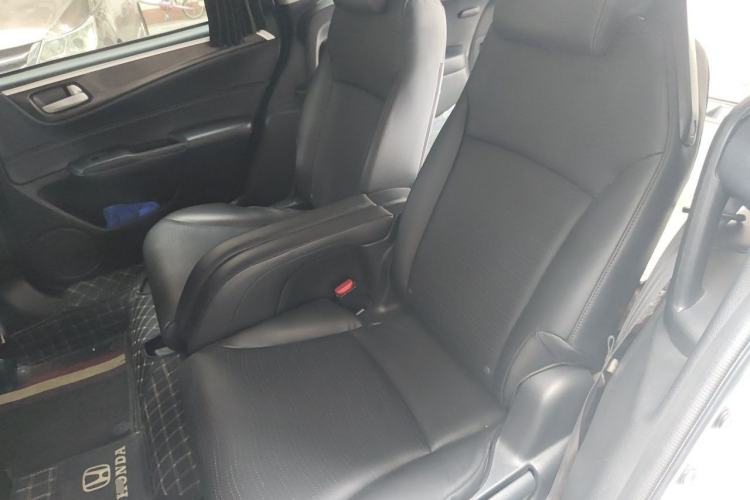 Used Honda Jade 2013 1.8L CVT Luxury Edition 6 seats Left Rear Seat