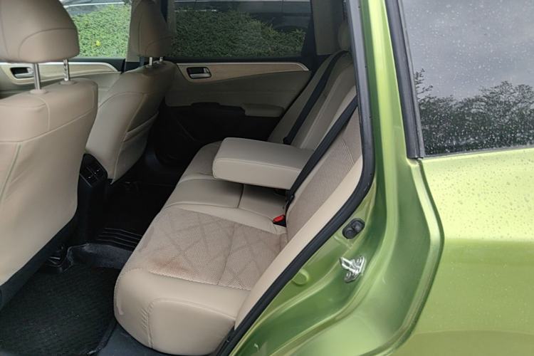 Used Honda Jade 2013 1.8L automatic Comfort version 5 seats Left Rear Seat