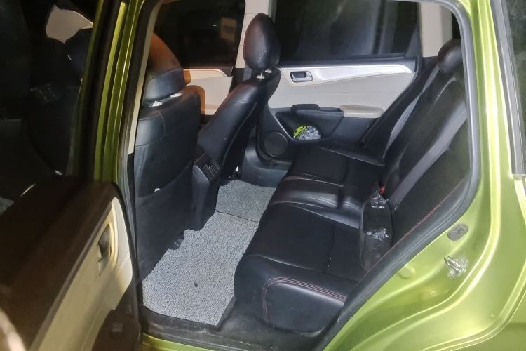 Used Honda Jade 2013 1.8L automatic Comfort version 5 seats Left Rear Seat