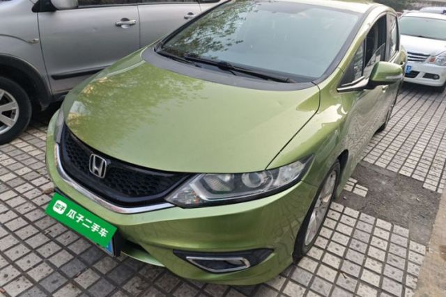 Used Honda Jade 2013 1.8L automatic Comfort version 5 seats