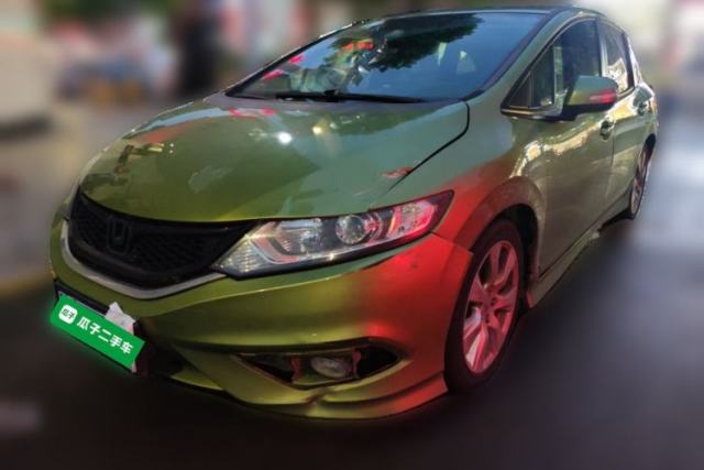Used Honda Jade 2013 1.8L automatic Comfort version 5 seats