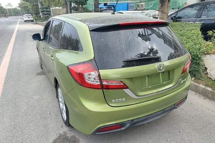 Used Honda Jade 2013 1.8L automatic Comfort version 5 seats Rear Left 45 Deg
