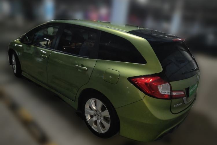 Used Honda Jade 2013 1.8L automatic Comfort version 5 seats Rear Left 45 Deg