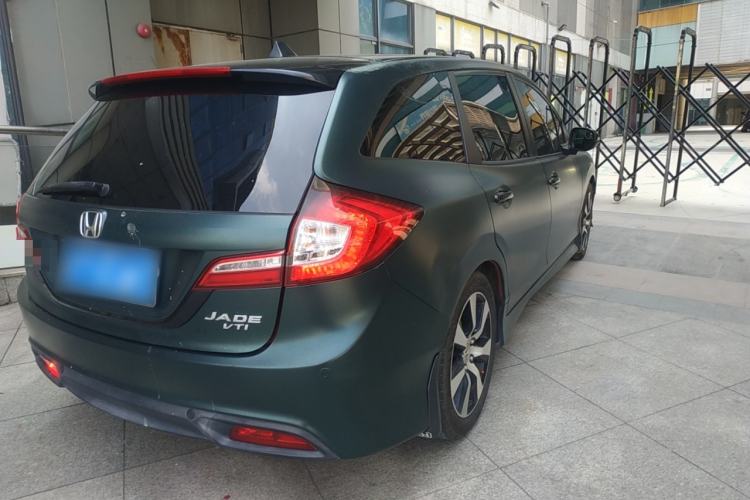 Used Honda Jade 2013 1.8L CVT Luxury Edition 6 seats Rear Right 45 Deg
