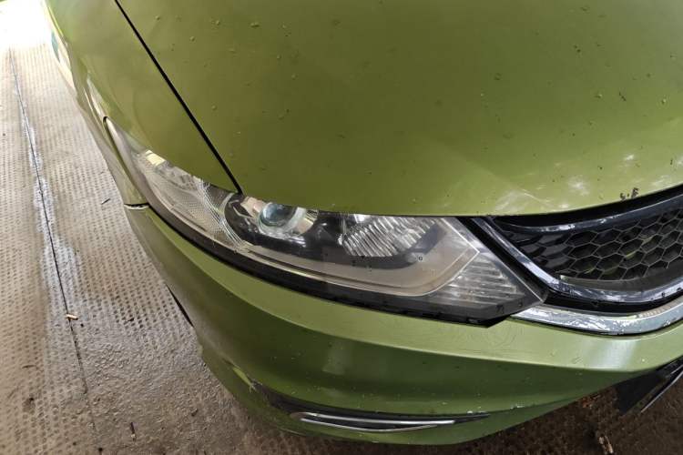 Used Honda Jade 2013 1.8L automatic Comfort version 5 seats Right Front Headlight