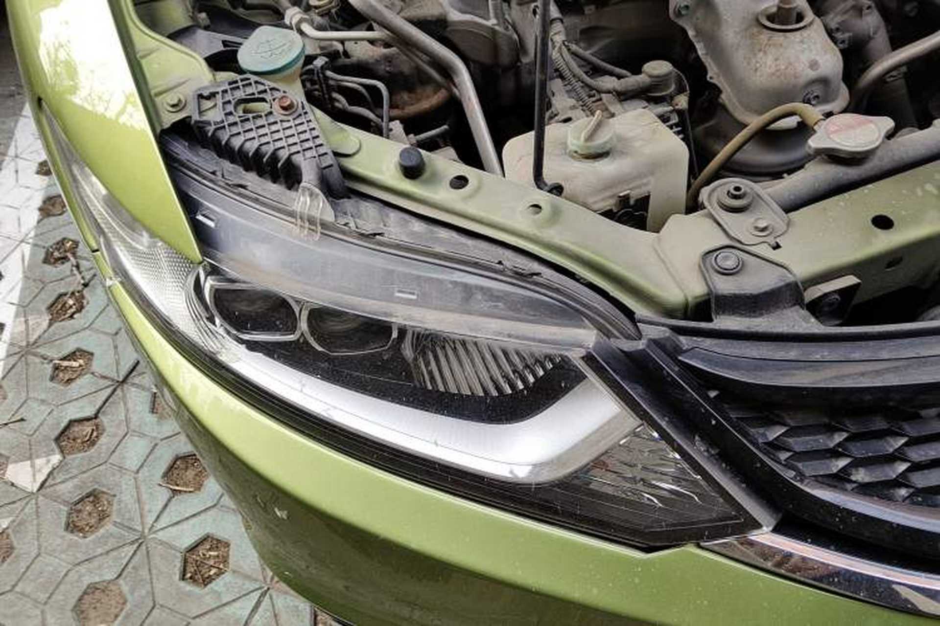 Used Honda Jade 2013 1.8L CVT Luxury Edition 5 seats Right Front Headlight