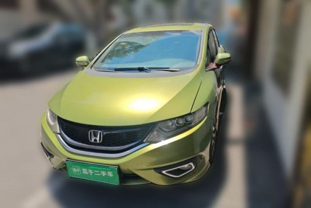 Honda Jade 2013 1.8L CVT Luxury Edition 6 seats usado