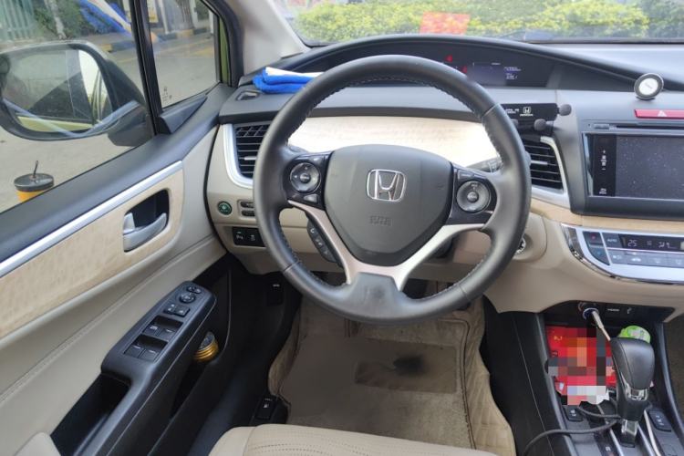 Used Honda Jade 2013 1.8L CVT Luxury Edition 5 seats Steering Wheel