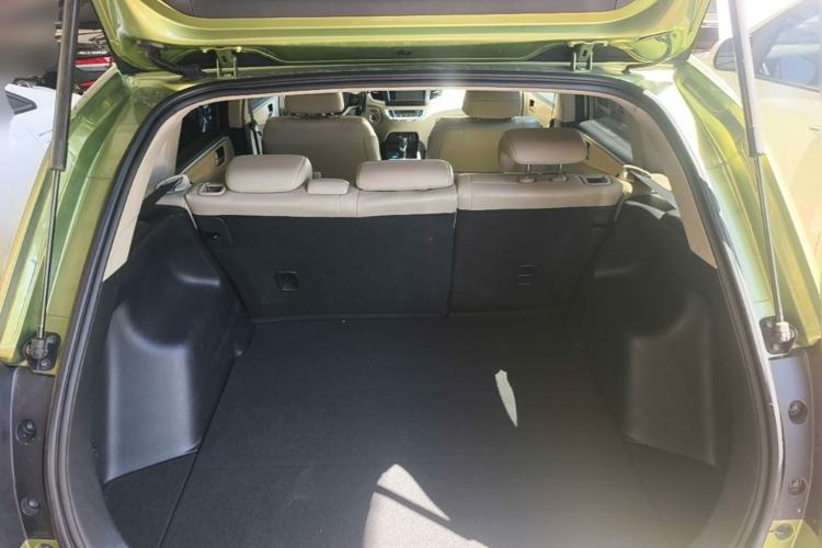 Used Honda Jade 2013 1.8L CVT Luxury Edition 5 seats Trunk