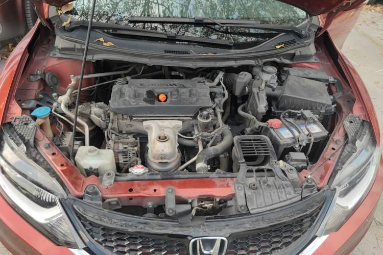 Used Honda Jade 2013 1.8L automatic Comfort version 5 seats Engine Bay