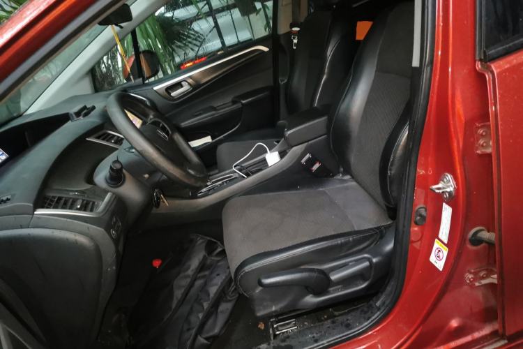 Used Honda Jade 2013 1.8L automatic Comfort version 5 seats Left Front Seat