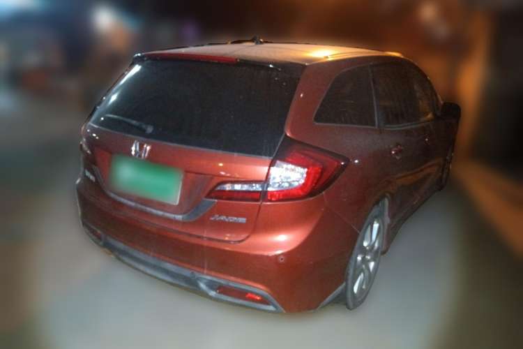 Used Honda Jade 2013 1.8L automatic Comfort version 5 seats Rear Right 45 Deg