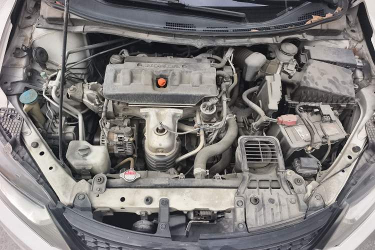 Used Honda Jade 2013 1.8L automatic Comfort version 5 seats Engine Bay