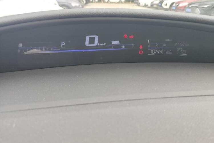Used Honda Jade 2013 1.8L automatic Comfort version 5 seats Instrument Cluster