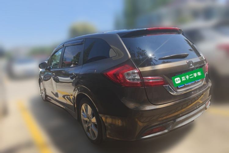 Used Honda Jade 2013 1.8L automatic Comfort version 5 seats Rear Left 45 Deg