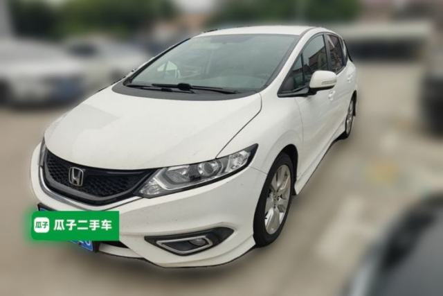 Used Honda Jade 2013 1.8L automatic Comfort version 5 seats