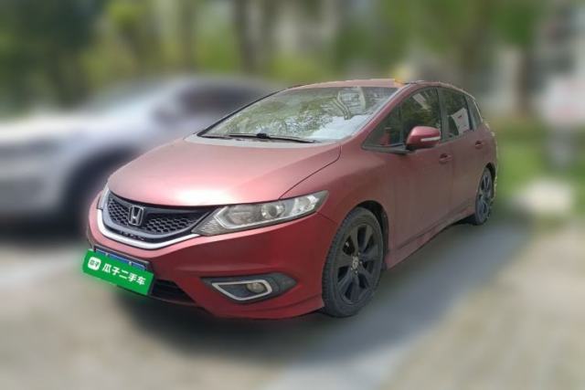 Used Honda Jade 2013 1.8L automatic Comfort version 6 seats