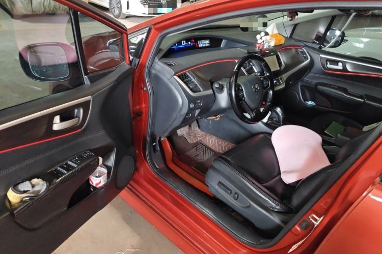 Used Honda Jade 2013 1.8L CVT Luxury Edition 5 seats Driver Seat