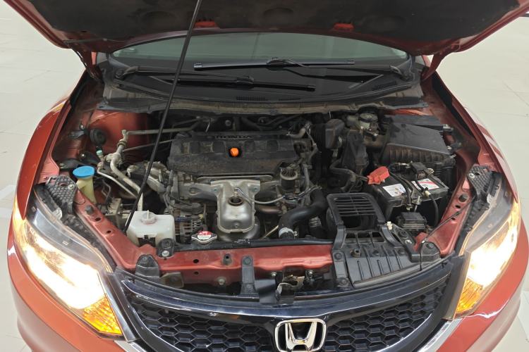 Used Honda Jade 2013 1.8L automatic Comfort version 5 seats Engine Bay