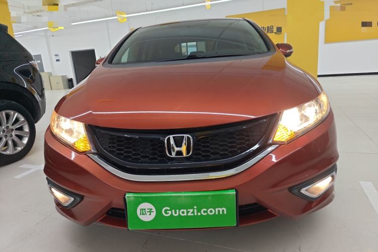 Used Honda Jade 2013 1.8L automatic Comfort version 5 seats Front