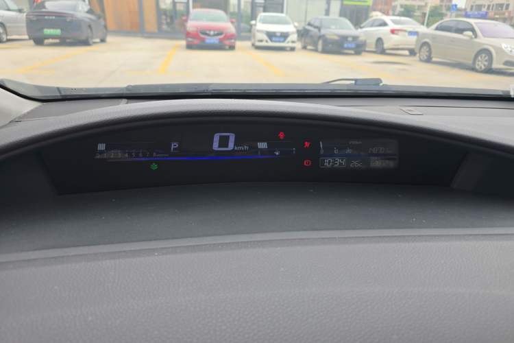 Used Honda Jade 2013 1.8L automatic Comfort version 5 seats Instrument Cluster