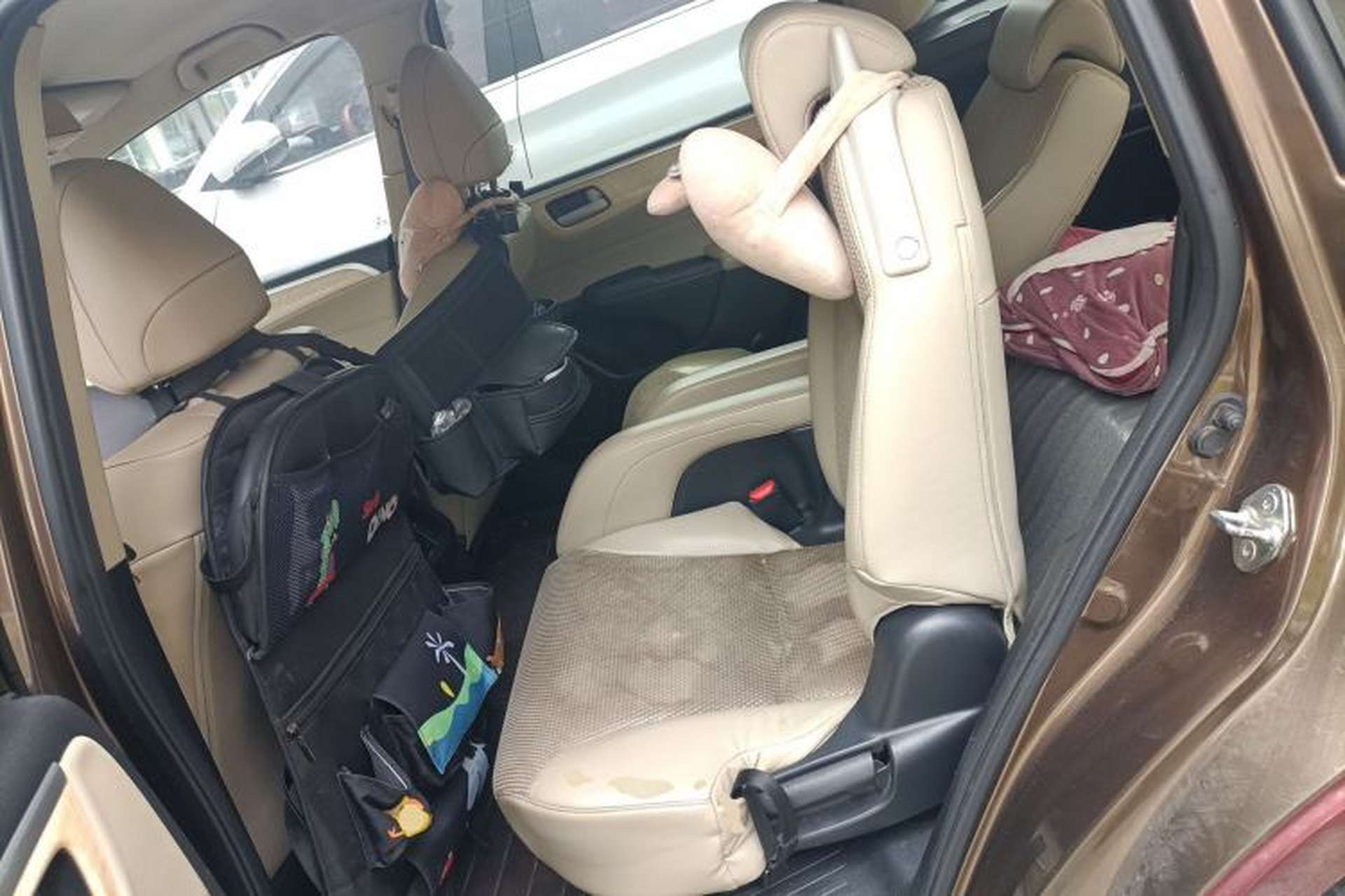 Used Honda Jade 2013 1.8L automatic Comfort version 6 seats Left Rear Seat