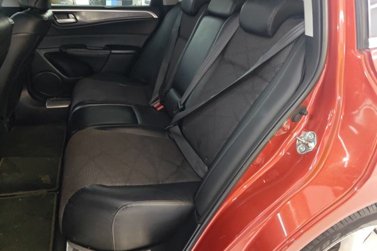 Used Honda Jade 2013 1.8L automatic Comfort version 5 seats Left Rear Seat