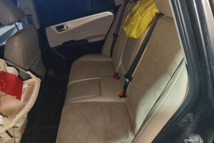 Used Honda Jade 2013 1.8L automatic Comfort version 5 seats Left Rear Seat